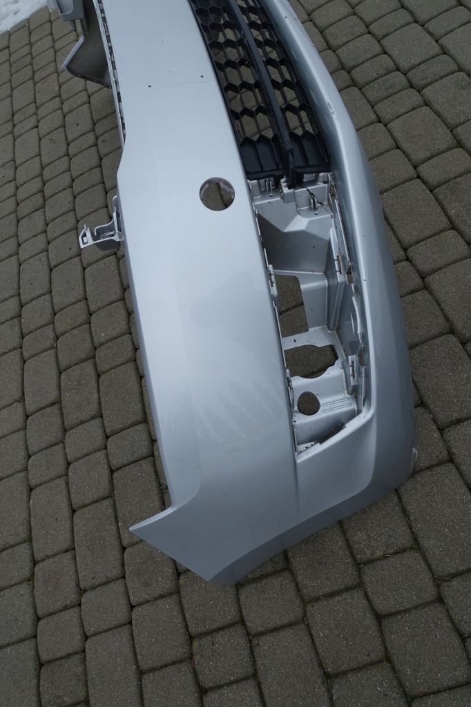 фото №7, Skoda rapid бампер передний серебряный решётка оригинал