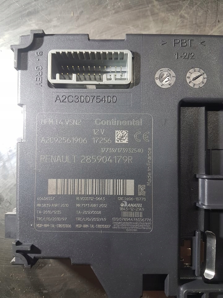 фото №1, Зчитувач роз'єм карти renault 285904179r