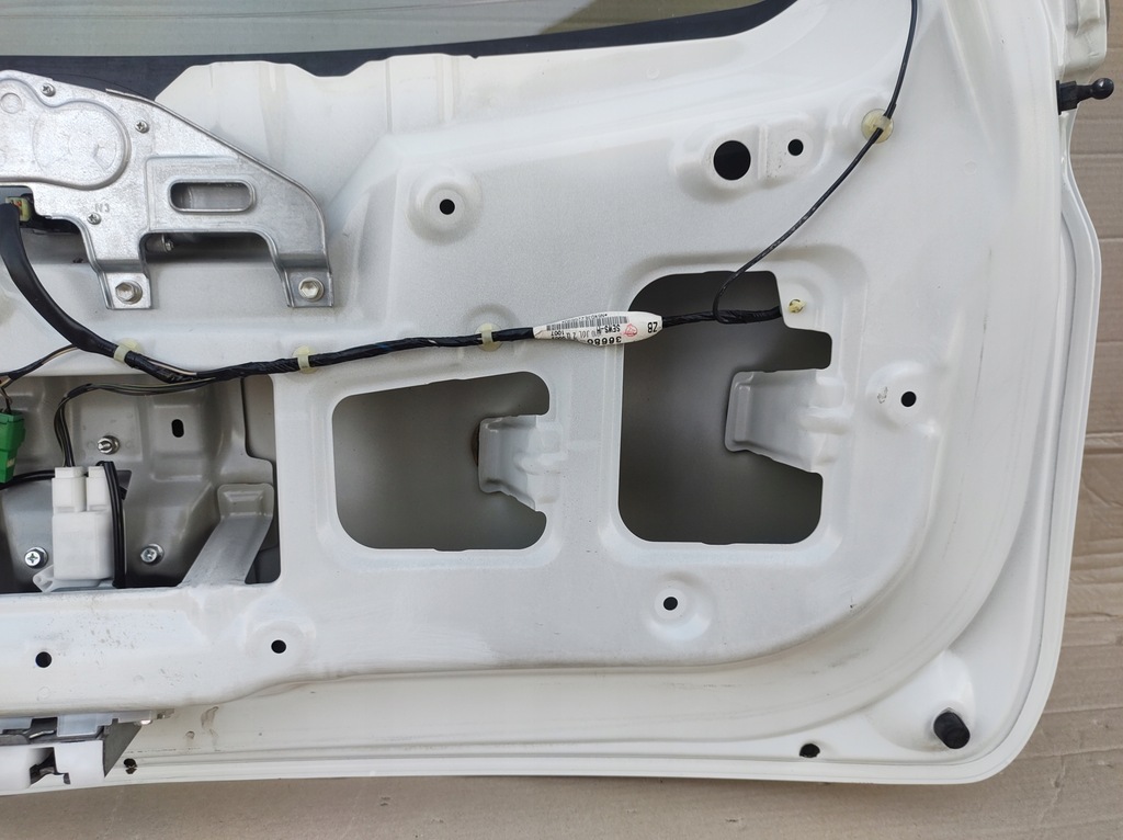 фото №12, Кришка багажника задня задня opel agila b ii 26ub ціла europa