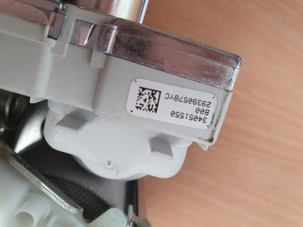 фото №4, Pas безопасности перед mercedes ml164 gl x164