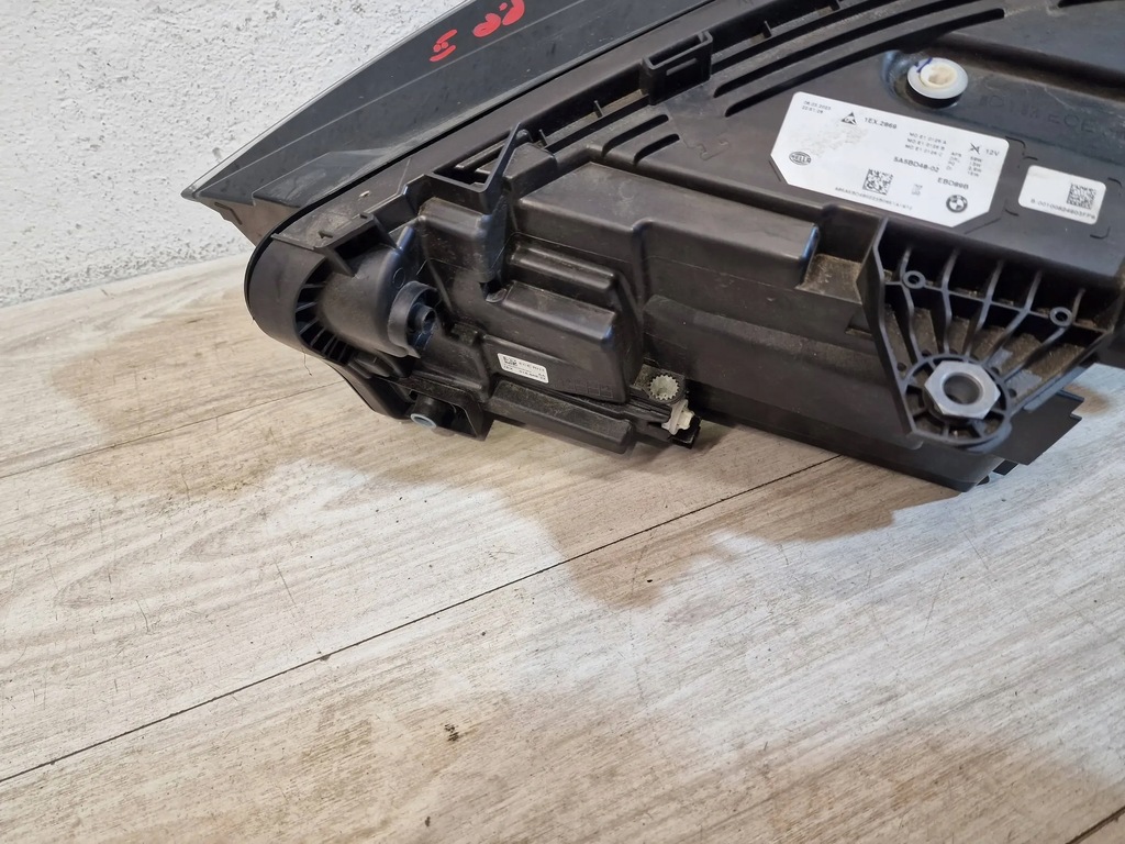 фото №7, Bmw x1 u11 лампа правая led 5a5bd48-02przednie