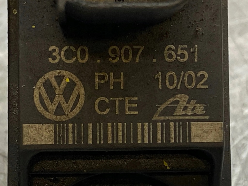 фото №7, Volkswagen tiguan 2000cm3 2008 датчик удару подушка безпеки suv 3c0907651