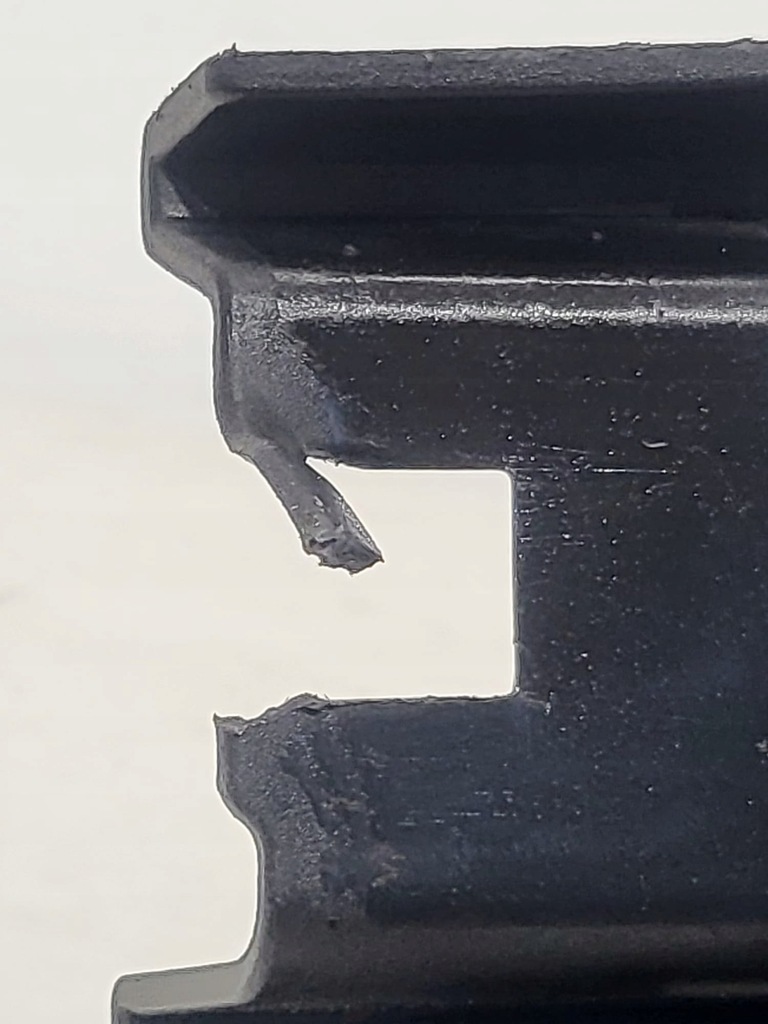 фото №11, Toyota rav4 iv 15- молдинг крила права задня