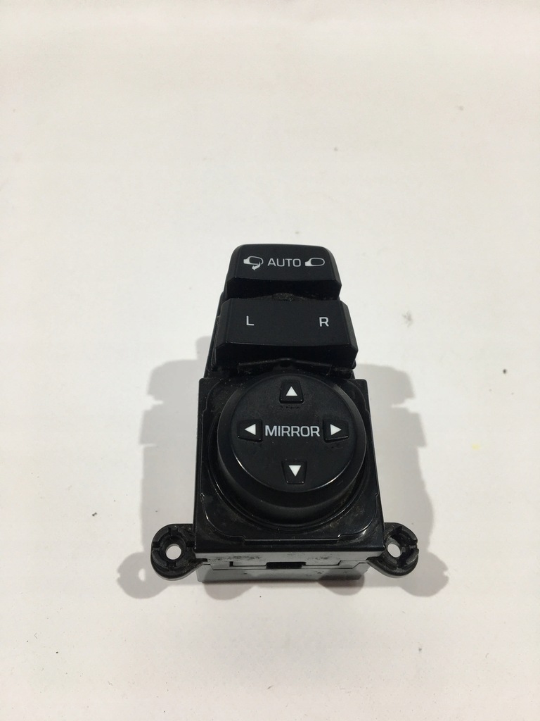 фото №1, Кнопка регулировки зеркал hyundai tucson iii 15-
