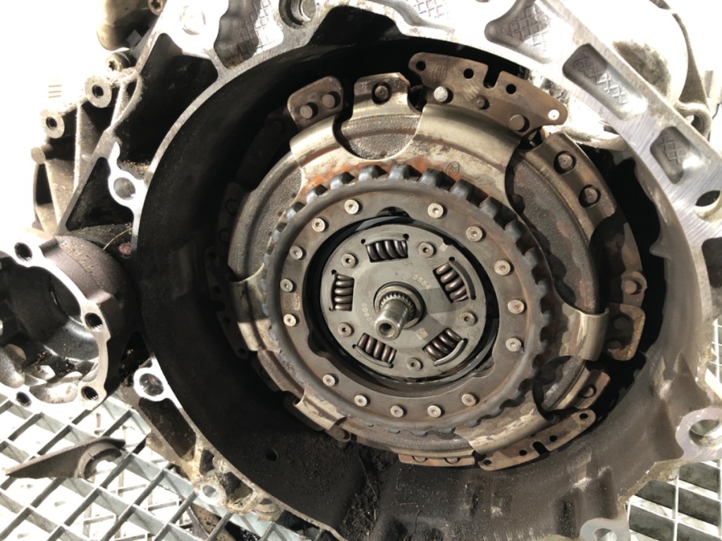 Коробка передач передач vw golf vii rws 1.4 150km Ціна