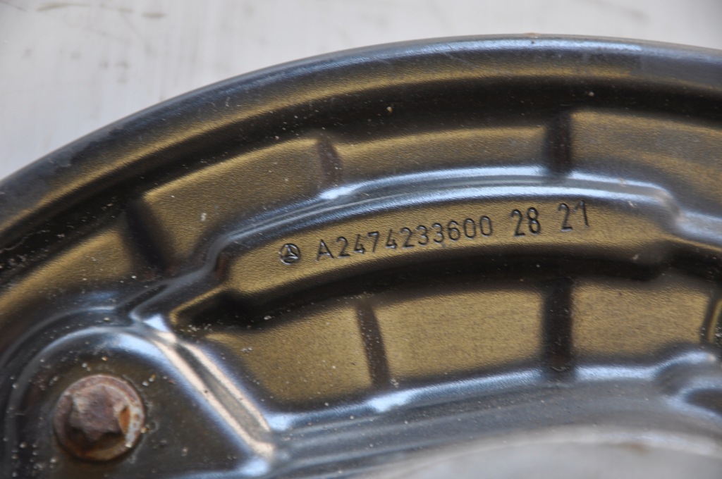 Підшипник колеса mercedes-benz eqa 2021 з задній po правої a2433570600 Оригінал