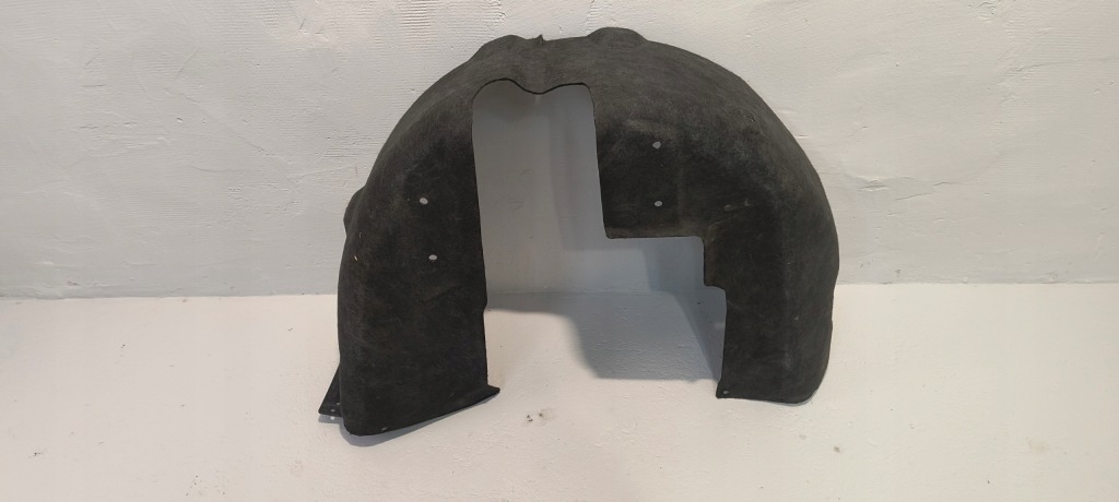 Купить Подкрылок левая задний  tesla model s