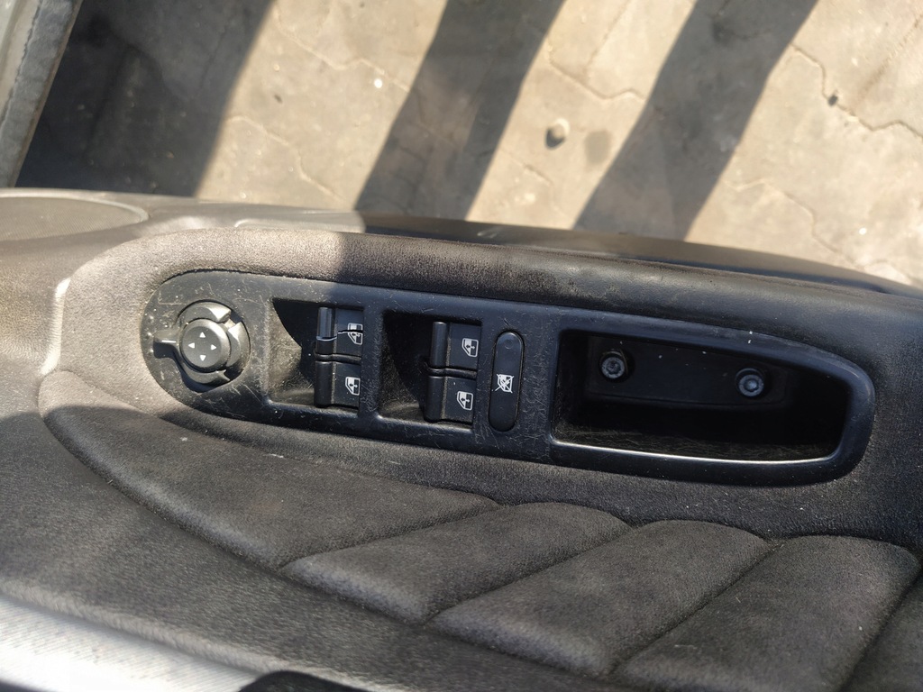 фото №1, Alfa romeo 159 переключатель окон левый перед 156077483