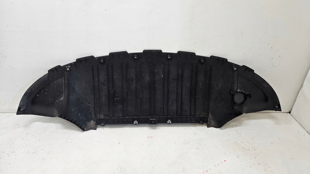 Плита накладка двигателя tesla model y 1760713-00-b с Разборки