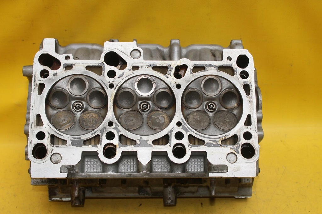 фото №11, Головка двигателя левая 06c103373f 3.0 asn a4 b6