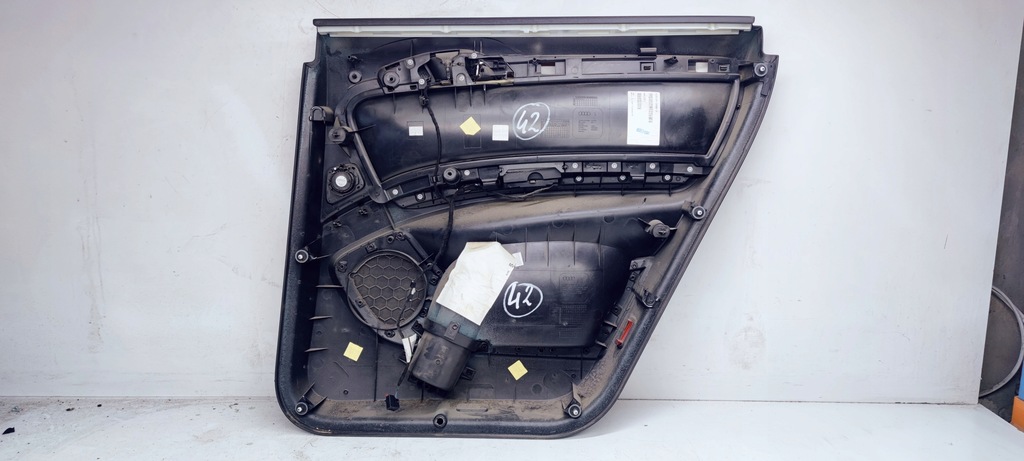 фото №6, Обшивка двері l t audi q7 4l 4l0867305 alcatara 42