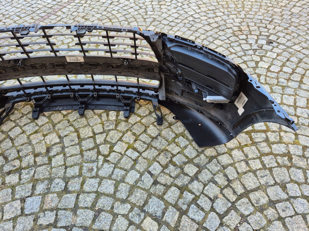 Купить Porsche macan рестайлинг  2018-2021 бампер перед