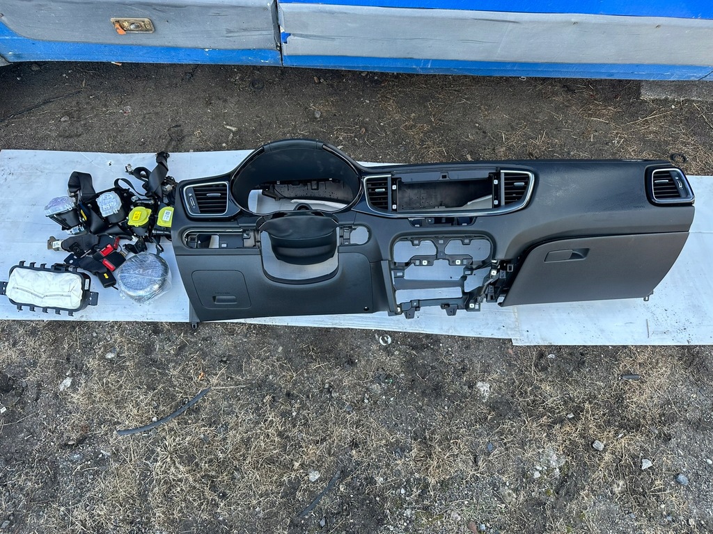 фото №8, Панель приладів консоль ремені подушка безпеки kia ceed iii proceed