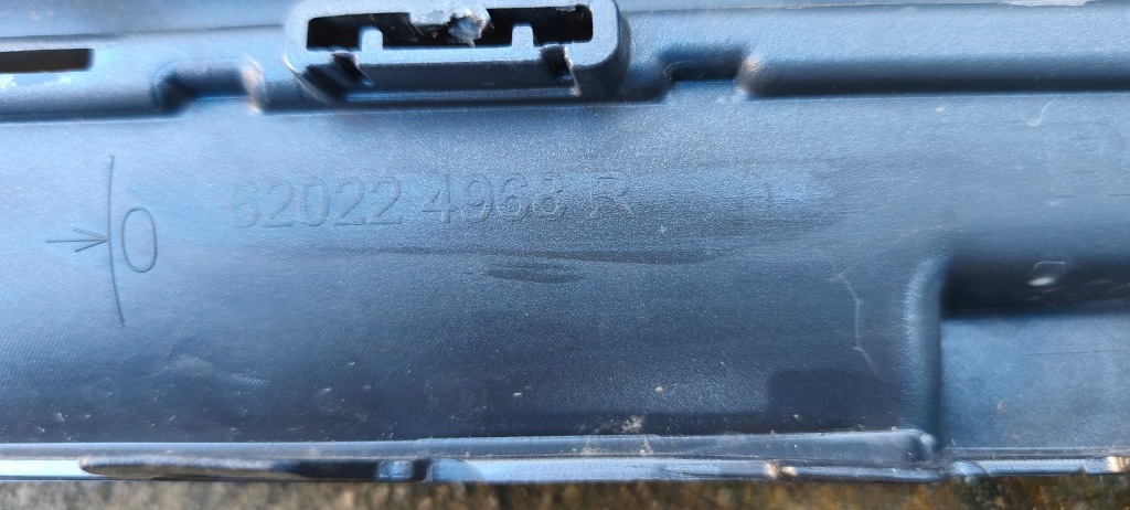 Бампер перед передній renault captur 2 2 рестайлінг  620224968r 2024- Зі Шроту