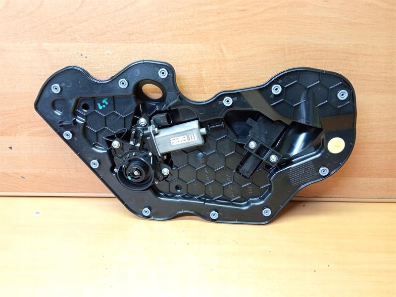 фото №1, Доводчик двері лівий задня audi a8 s8 d4 4f0837059