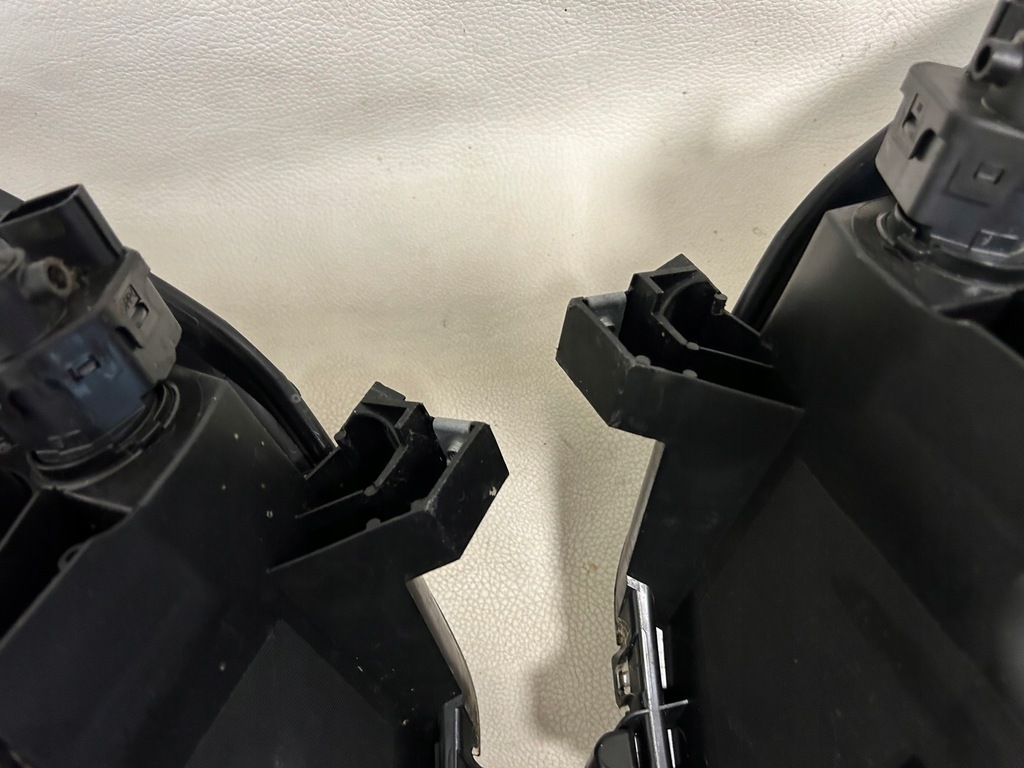 фото №9, Mitsubishi space star spcerstar 12- лампа права ліва перед комплект