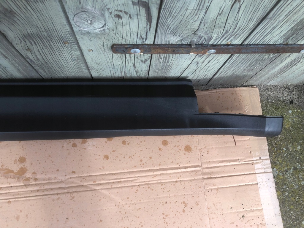 фото №12, Накладка порог правая сторона porsche taycan 9j1 9j1854886ok1