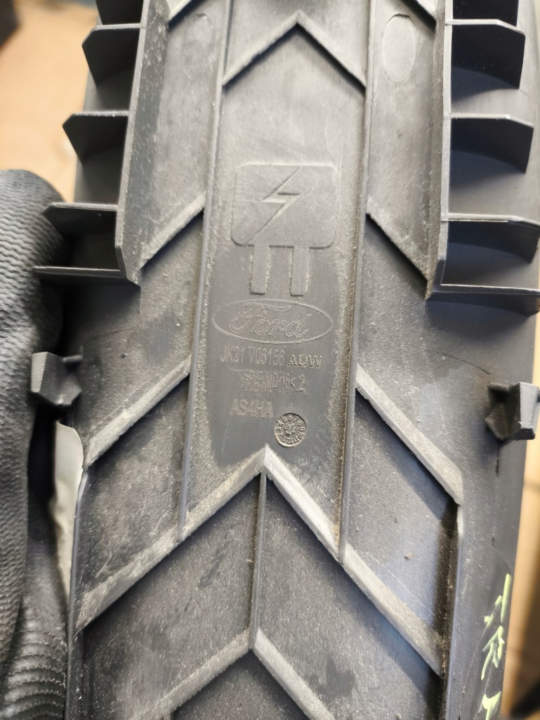 Ford transit ford transit custom накладка заглушка тримач  jk21v06156 ? в Україні