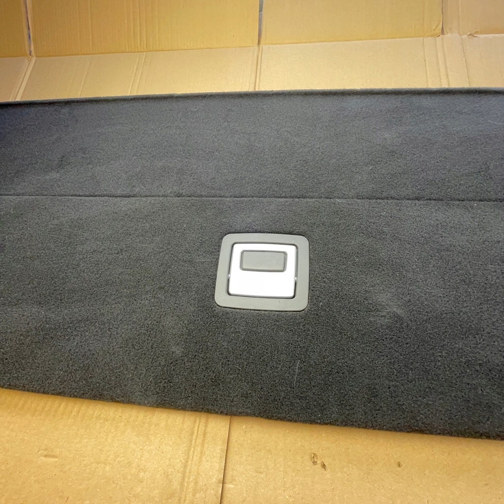 фото №10, Задня полиця килимок плита багажника оббивка задня mercedes w447 v klasa