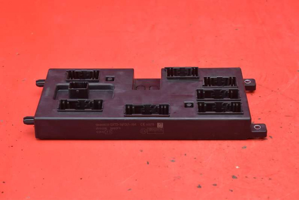 фото №5, Коробка запобіжників gx73-14f041-am jaguar f-pace x761 2.0 d 180 km 16-20