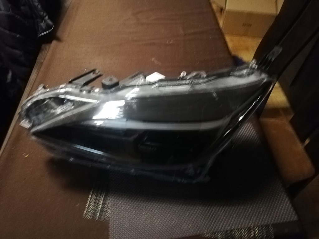 фото №2, Фара лампа toyota yaris cross full led