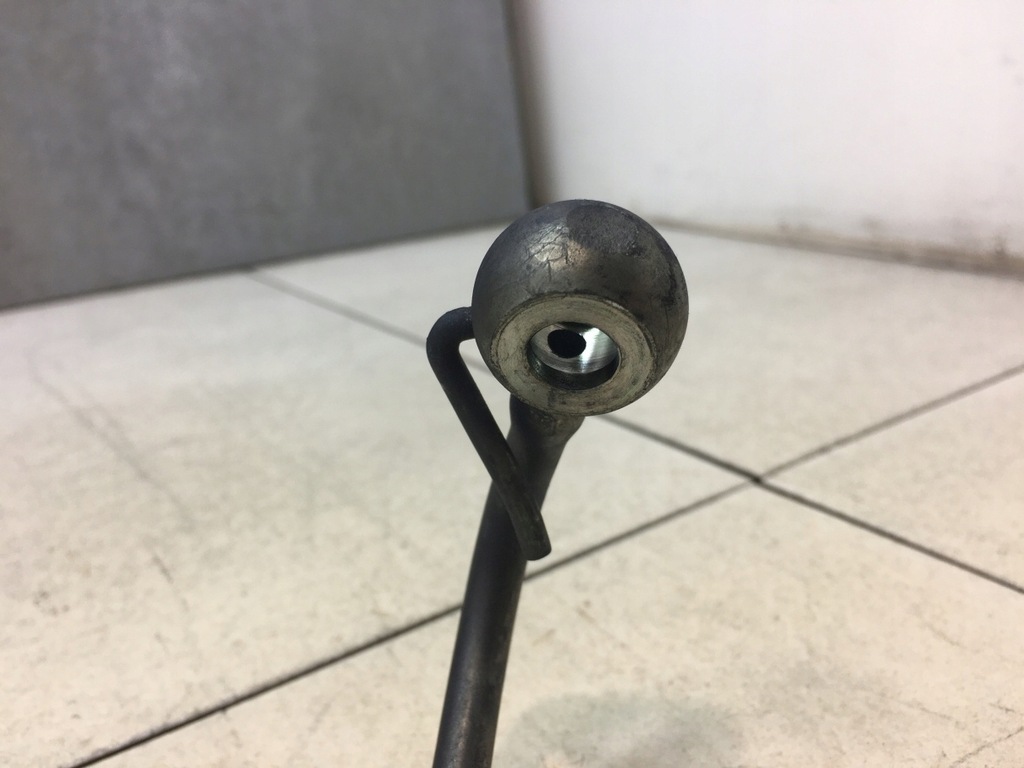 фото №5, Corolla verso 2.0 d4d трубка смазки turbo 04-09