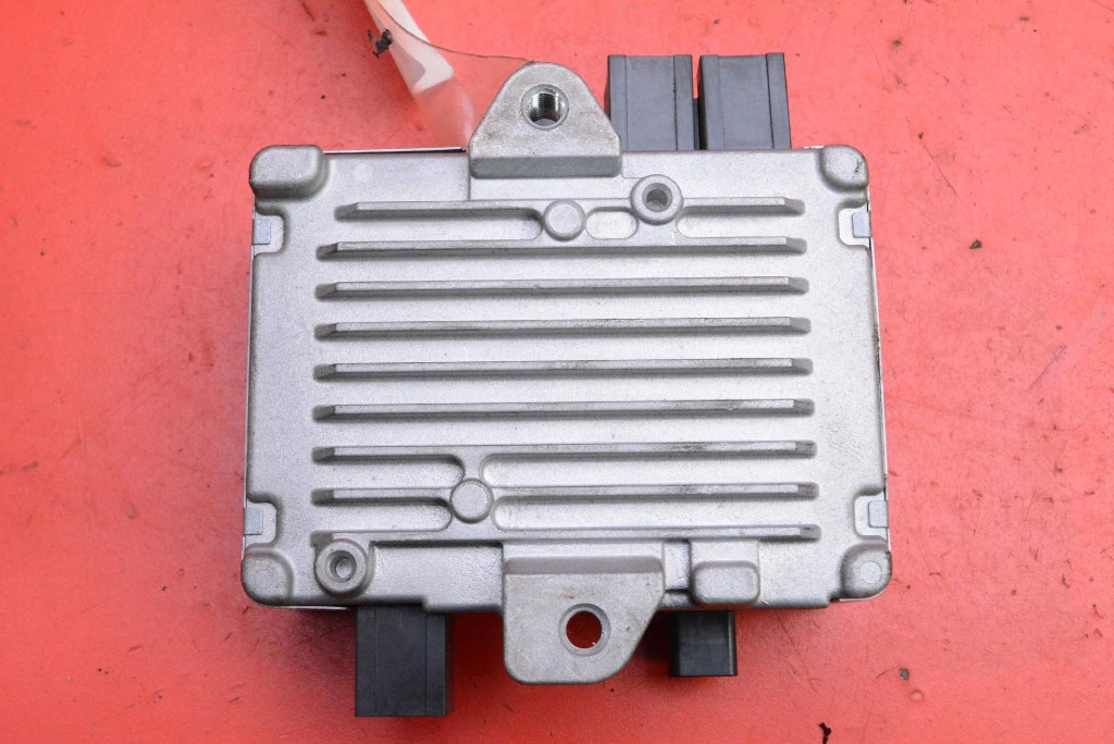 Блок керування модуль підсилювача 8633a095 mitsubishi asx i 1.6 mivec 117 km рестайлінг Недорого