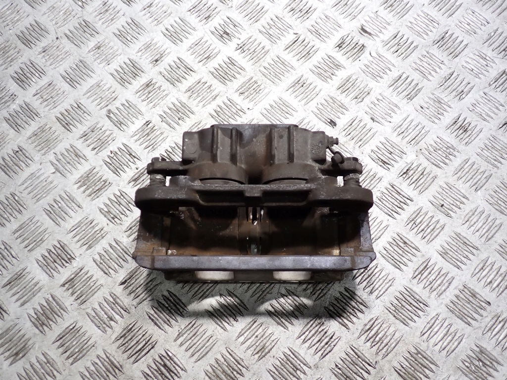 фото №15, Суппорт тормозной передний chevrolet corvette c5