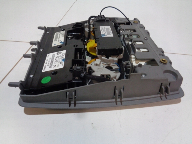 фото №12, Лампа салонна vw phaeton 02-10 3d0951171a 3d0907135d