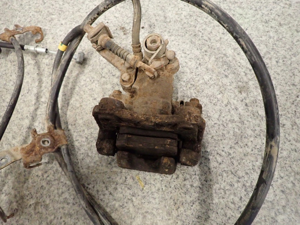 фото №5, Suzuki sx4 06-12 супорт задній лівий lub правий