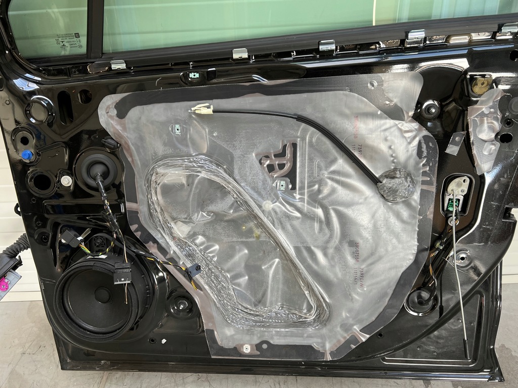 фото №7, Дверь правый перед передние opel astra k