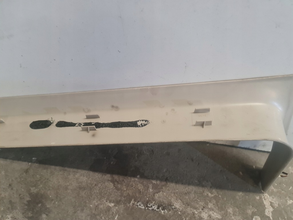 фото №7, Защита порог левая eu audi a8 d2 przed fl krem