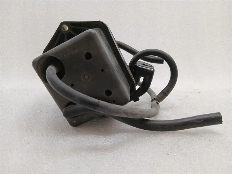 Бак вакуумний ferrari 488 f142m 306401 - Зі Шроту