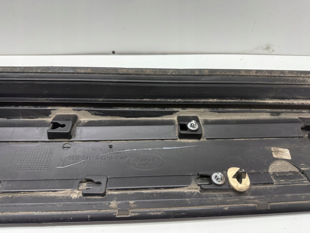 фото №7, Land rover evoque ii r dynamic молдинг дверь правая перед передняя k8d221064b