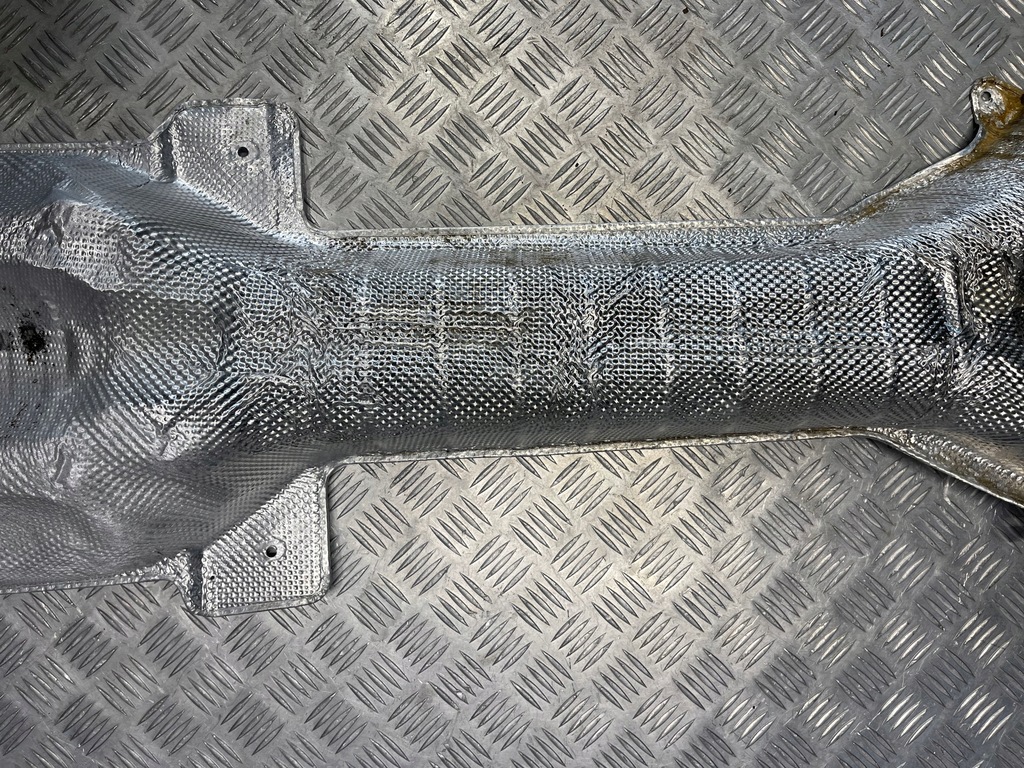 фото №7, Bmw g20 захист теплова відсік двигуна 7428154