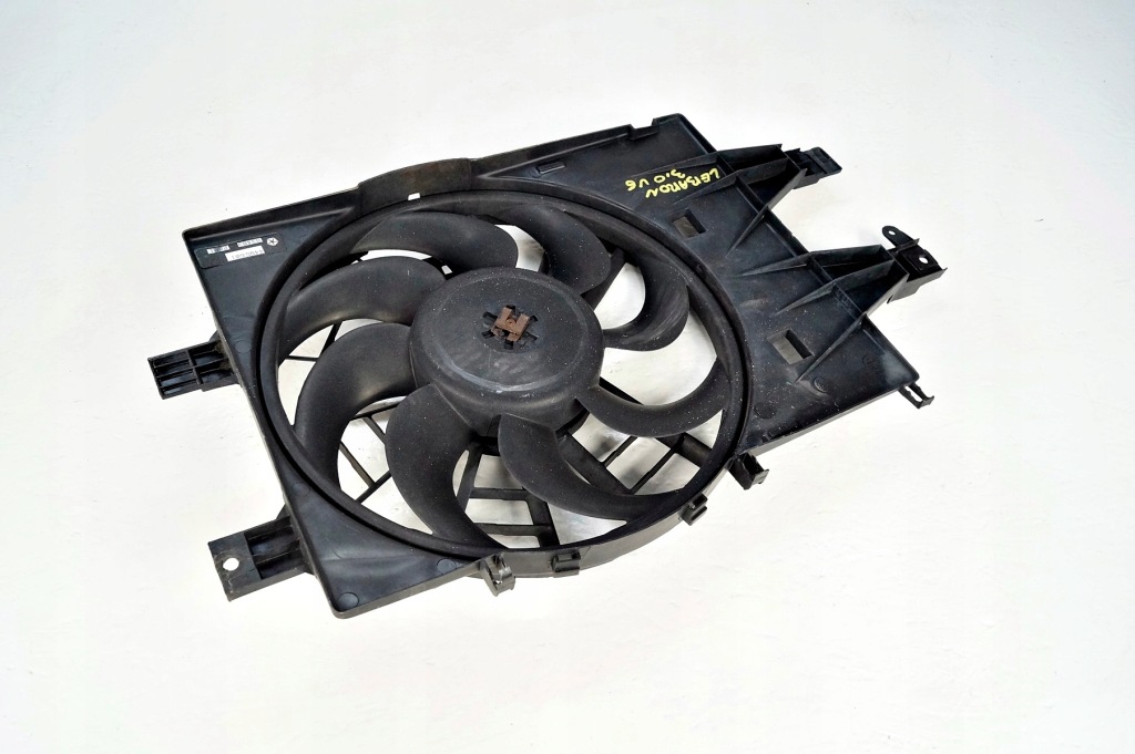 Le baron вентилятор радиатора 3.0 v6 4495601 Недорого