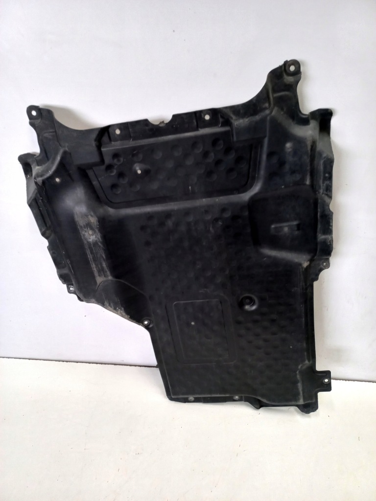 фото №1, Плита защита pod двигатель mercedes w213 a2135201600