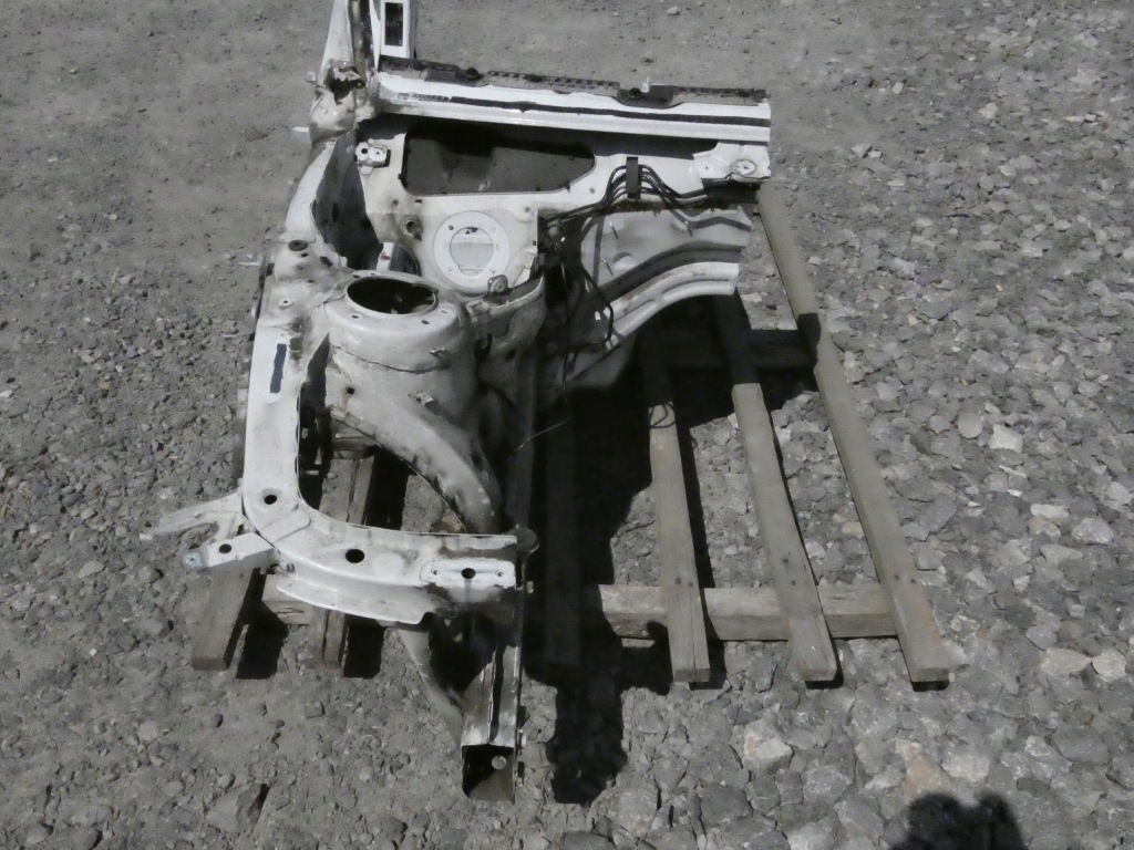 фото №2, Bmw f30 f31 чверть правий перед блок двигуна лонжерон