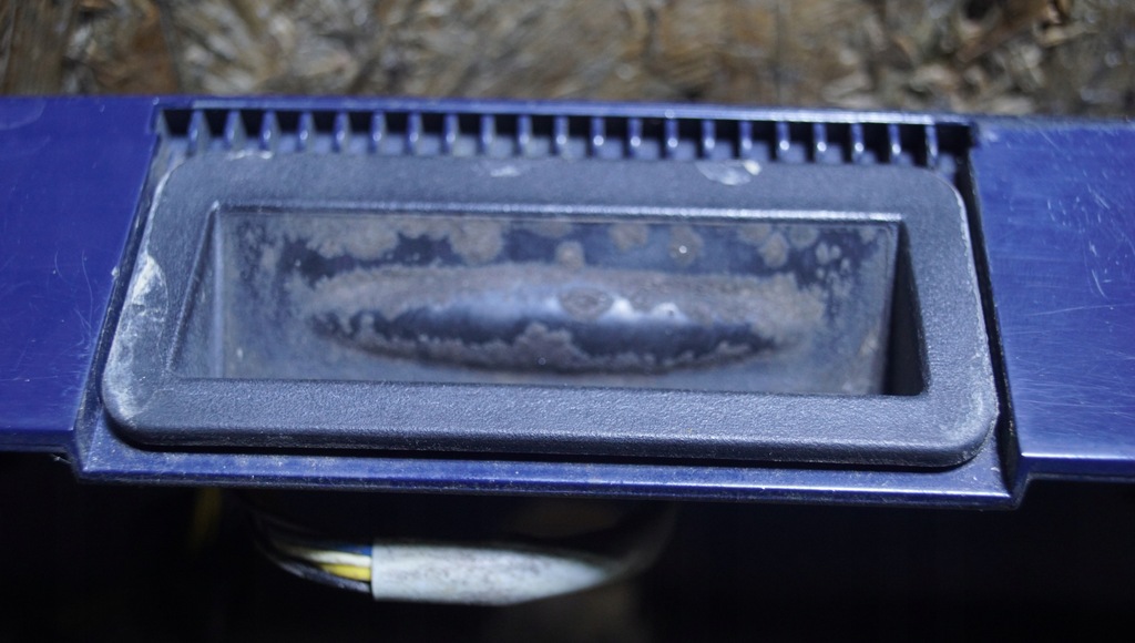 фото №14, Ford fiesta mk 7 комплектная накладка крышки задняя