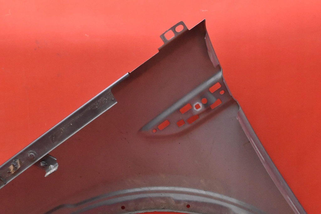 фото №15, Крила правий перед передній szary land rover discovery sport 5 v 15-21