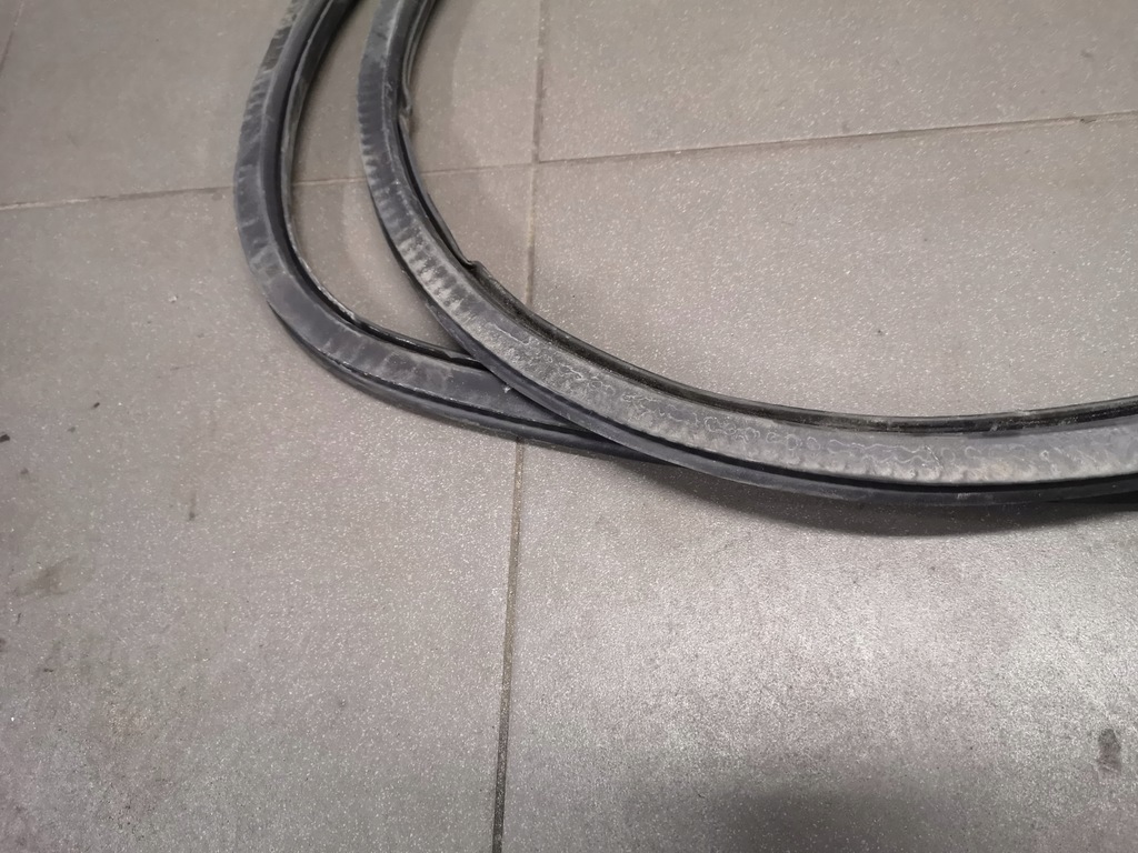 фото №9, Прокладка дверь левый задняя audi a4 b6 avant