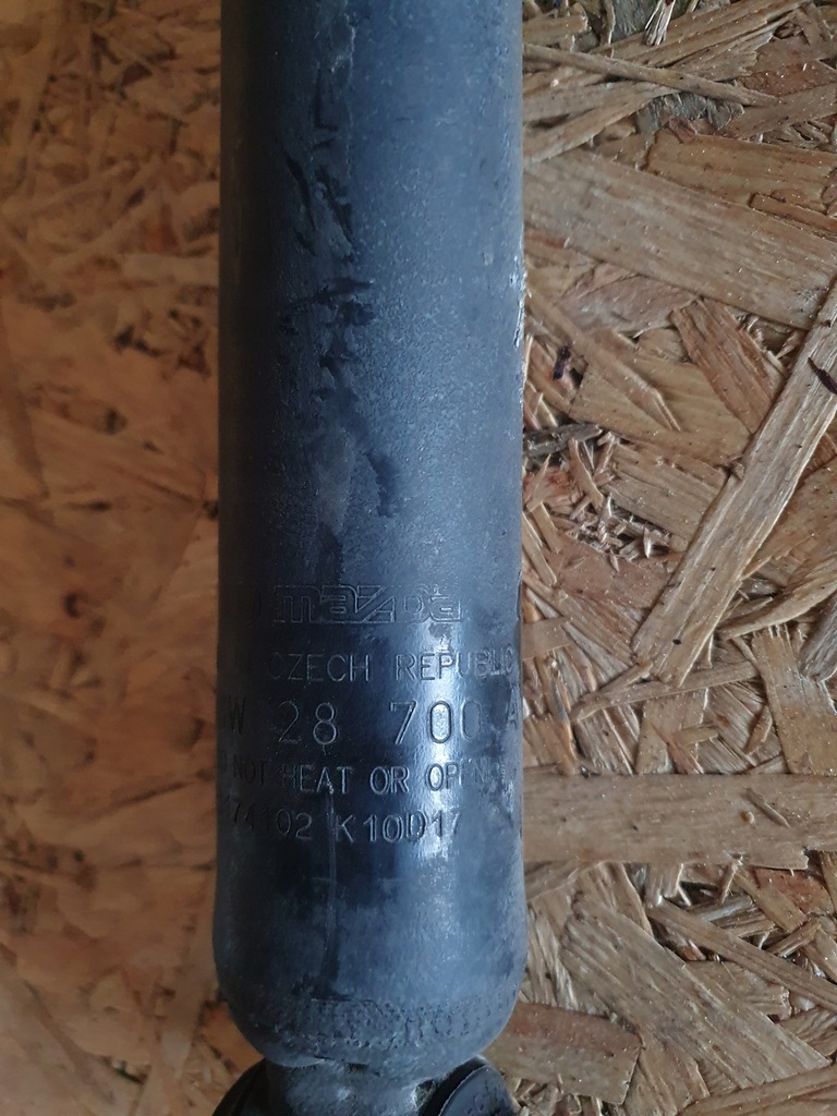 фото №6, Mazda оригінальний номер kb8w28700a амортизатор