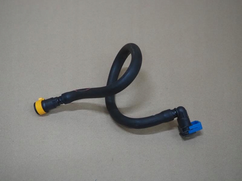 Патрубок труба шланг трубка пального mazda 3 ii bl1.6 d Доставка