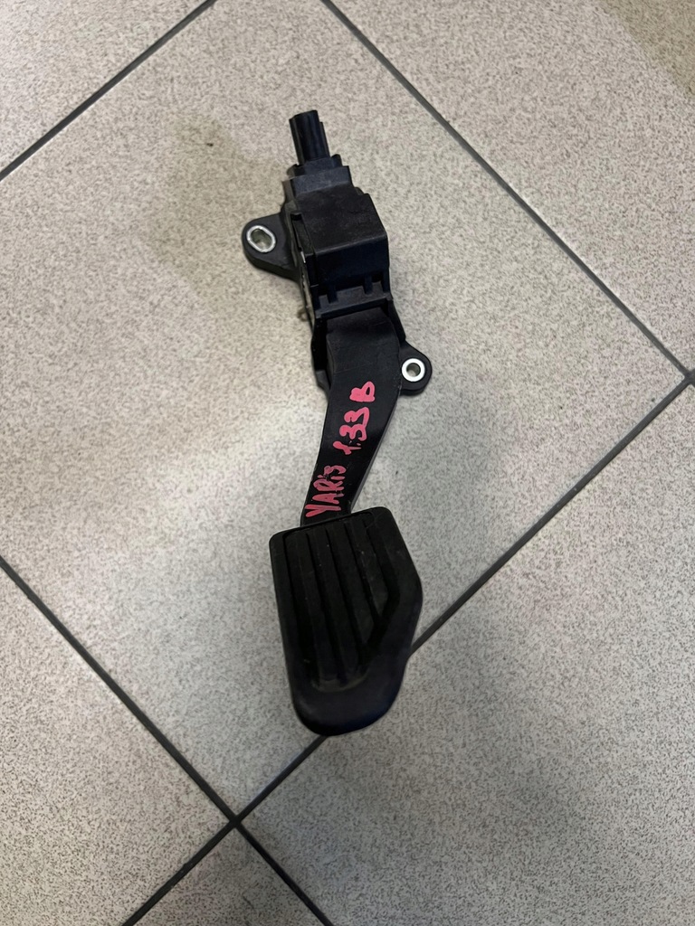 фото №1, Toyota yaris iii потенціометр peadał газу 78110-0d160