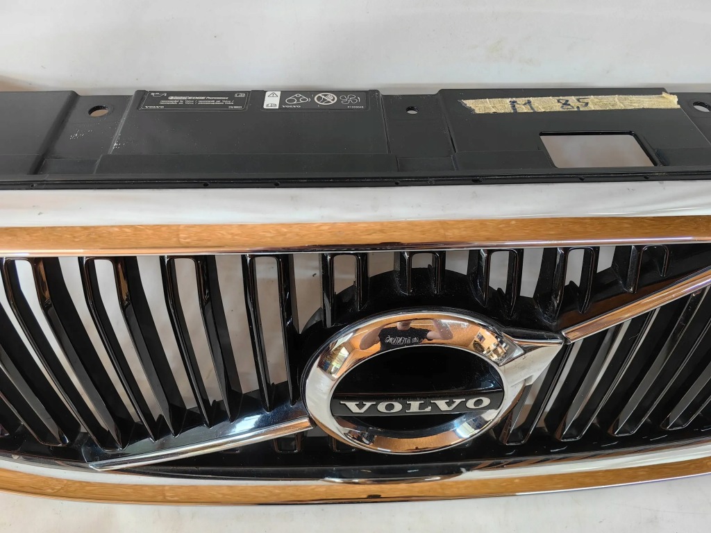 фото №7, Volvo xc90 ii- решётка радиатора, решётка радиатора радиатора cała
