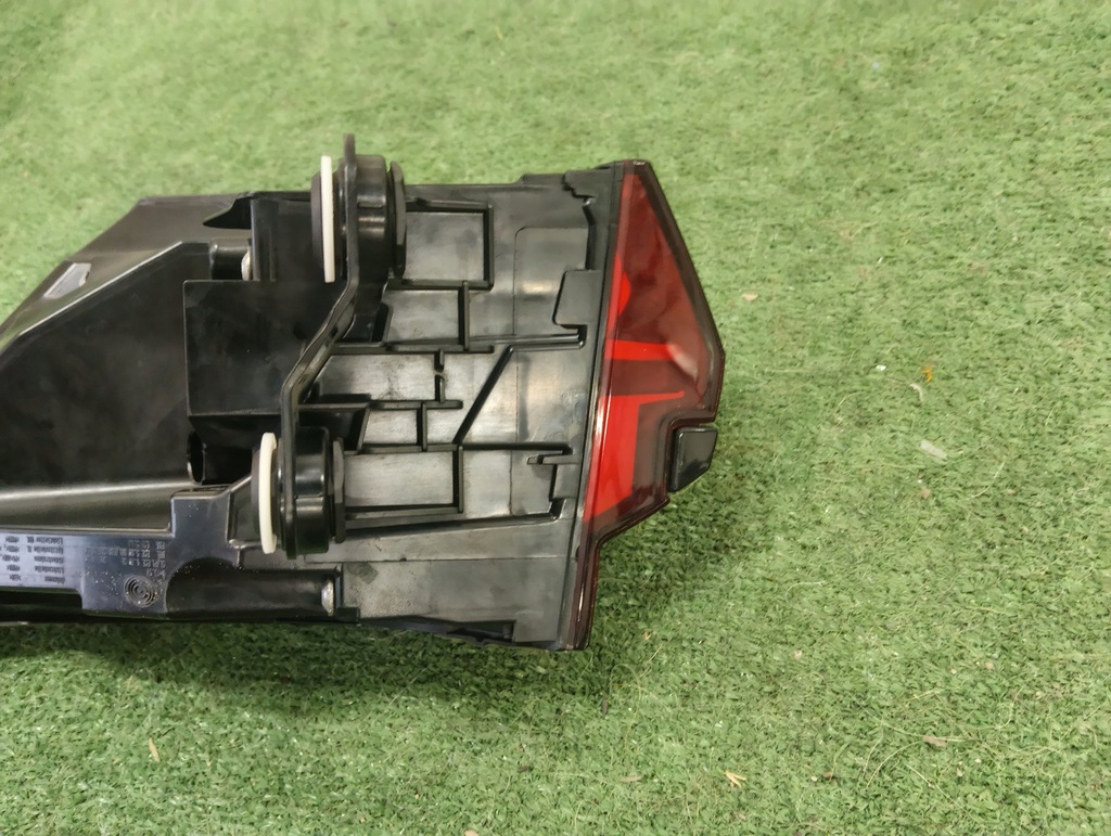 фото №10, Лампа задня ліва audi a6 c8 kombi matrix led