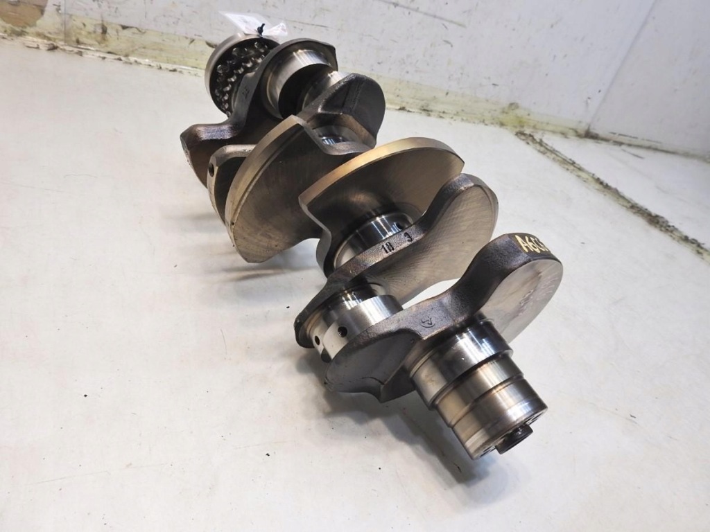 Wał колінчастий audi a6 c6 3.2 fsi 06e101h Доставка