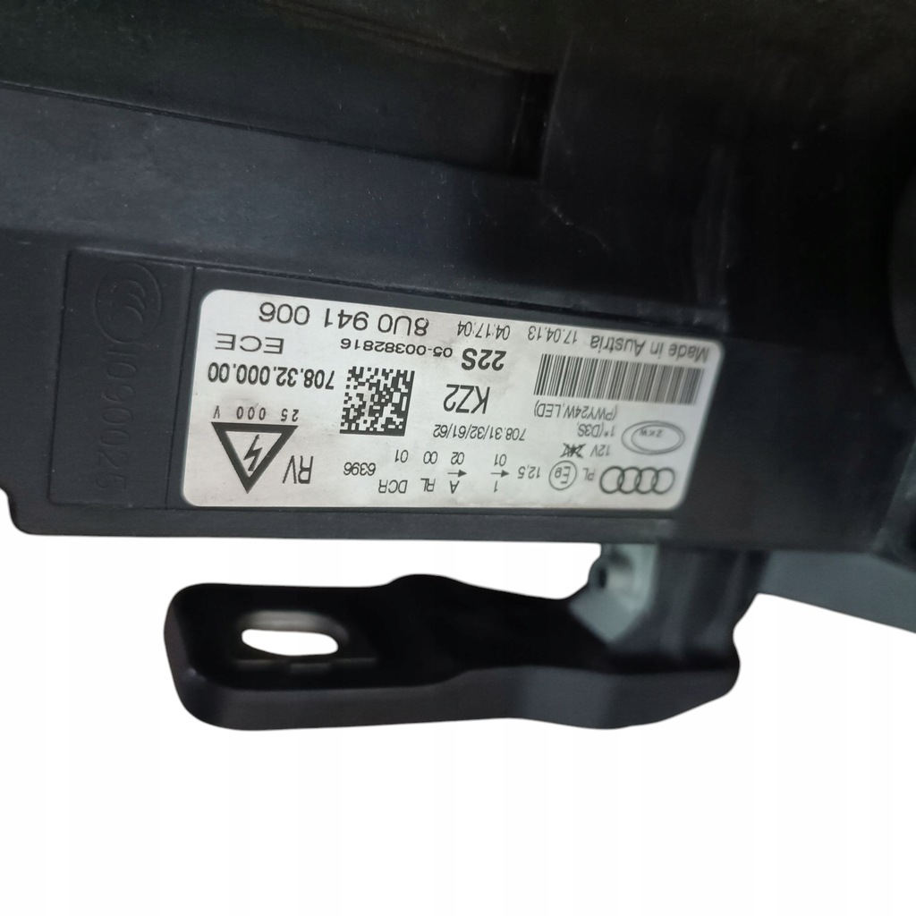 фото №12, Лампа правый перед audi q3 8u ксенон 8u0941006