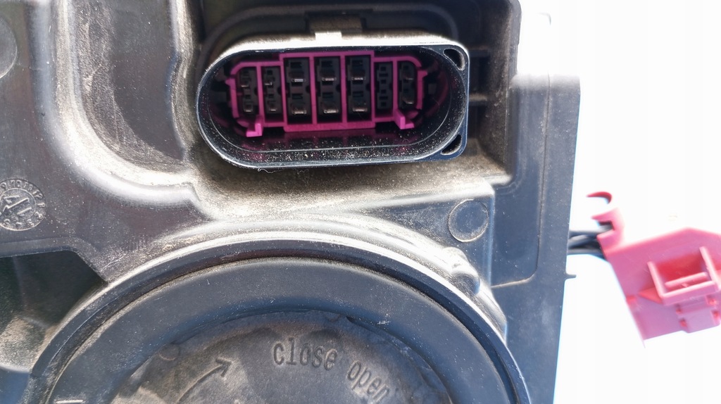 фото №13, Audi a8 s8 d4 lift лампа ліва перед передня full led matrix 4h0941783 eu