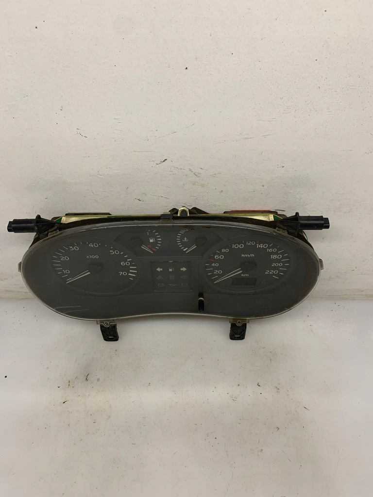 фото №1, Лічильник приладова панель p8200059763 renault